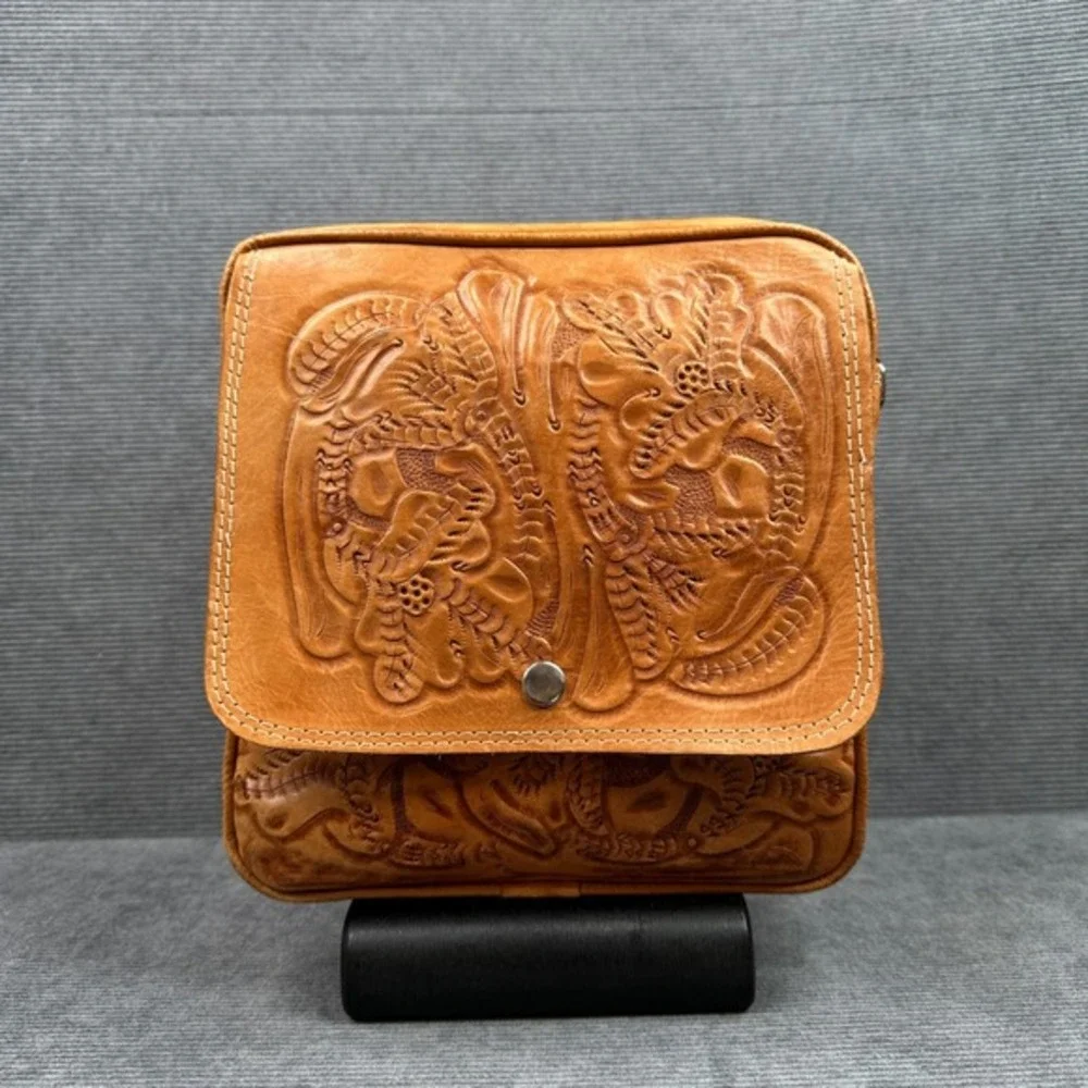 Vintage Hand Tooled Leather Duffel Bag Tan Floral Western Travel‎ Weekender Bag